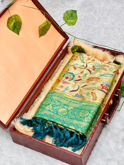 Dharmavaram Banarasi Silk Saree With Zari Weaving Work